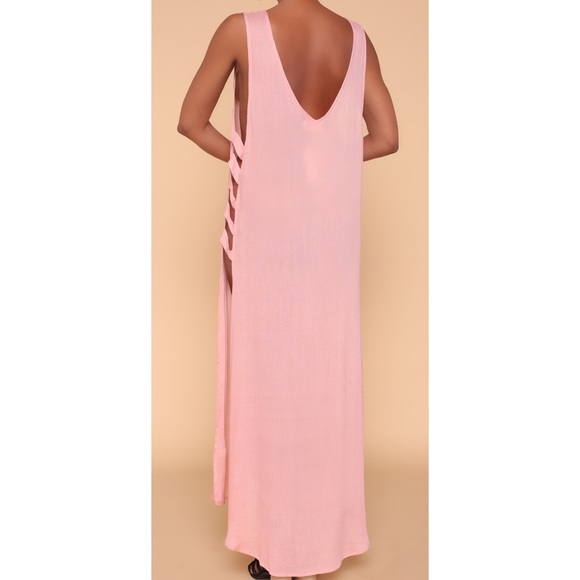beach cover up   
 organic cotton 
Luxury resort - Picture 1 of 8